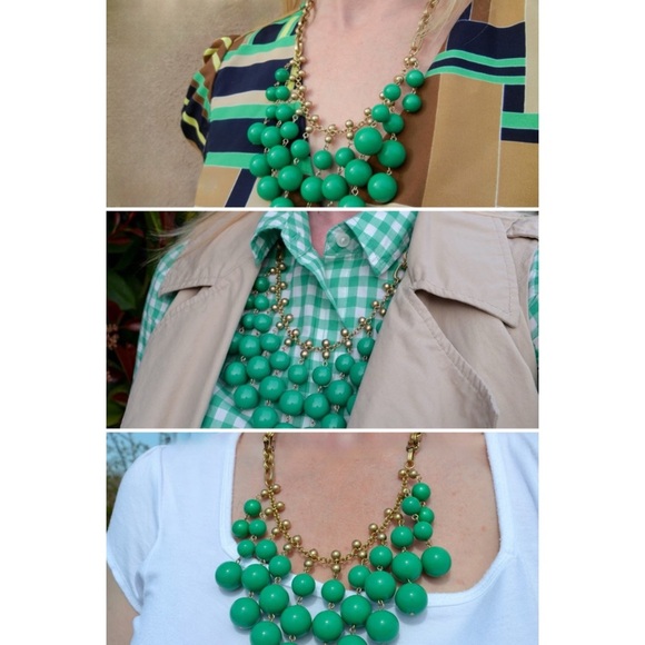 STELLA & DOT • Kelly Green Jolie Statement Necklace - Picture 3 of 9
